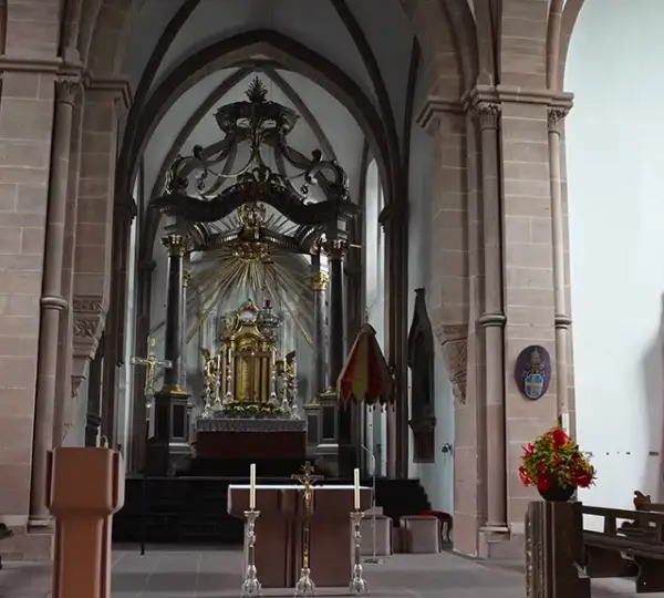 Altar der Stiftskirche Aschaffenburg