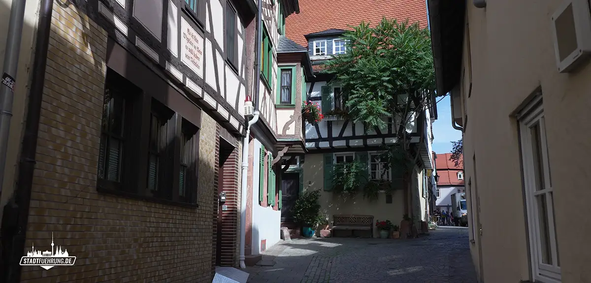 Blick in die kleine Metzgergasse Aschaffenburg