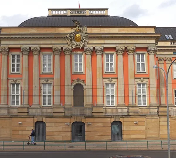 Frontalansicht des Potsdamer Stadtschlosses