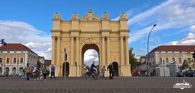Brandenburger Tor eines der drei Stadttore in Potsdam