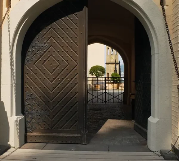 Eingang zum Schloss Stolzenfels