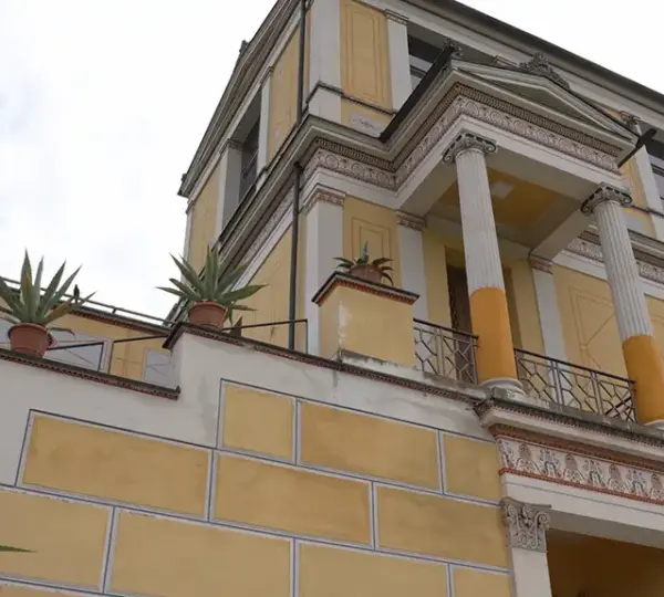 Fassade des Pompejanum´s Aschaffenburg