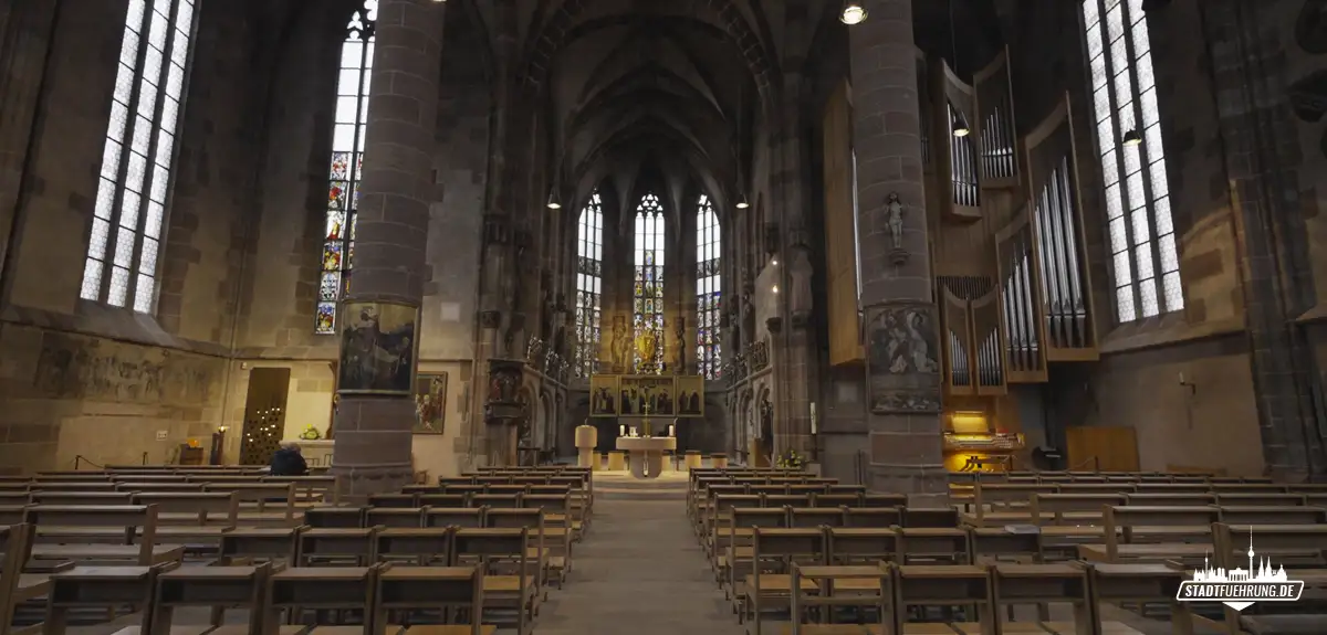 Kirchenschiff der Frauenkirche Nürnberg