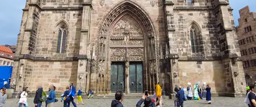 Lorenzkirche