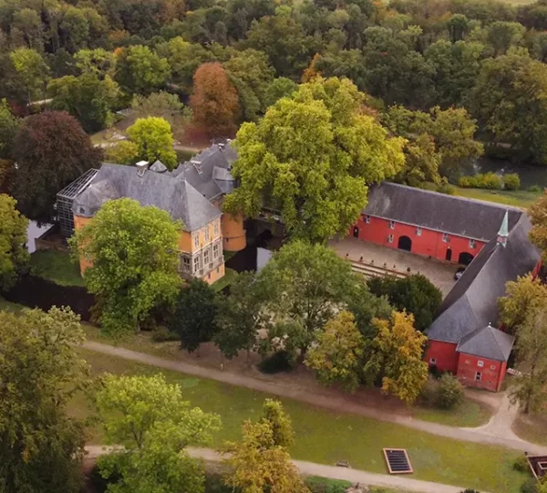 Luftaufnahme vom Schloss Rheydt