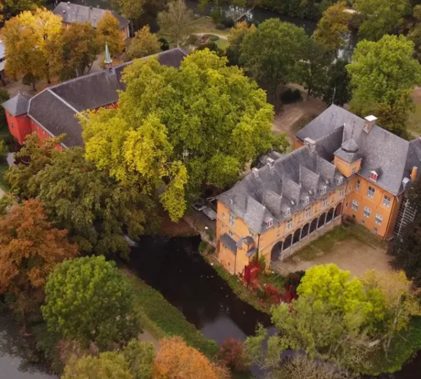 Luftaufnahme vom Schloss Rheydt