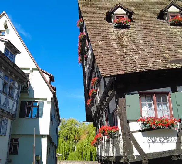 Schieflage des Hotel Schiefes Haus