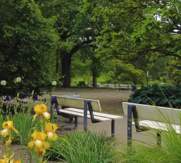 Planten un Blomen Sitzmöglichkeiten