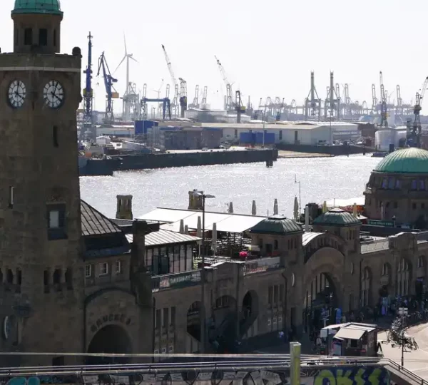 St. Pauli Landungsbrücken