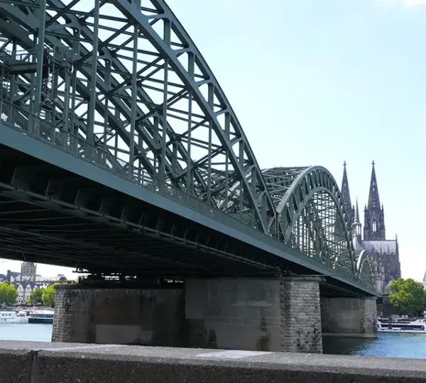 Stahlkonstruktion der Hohenzollernbrücke